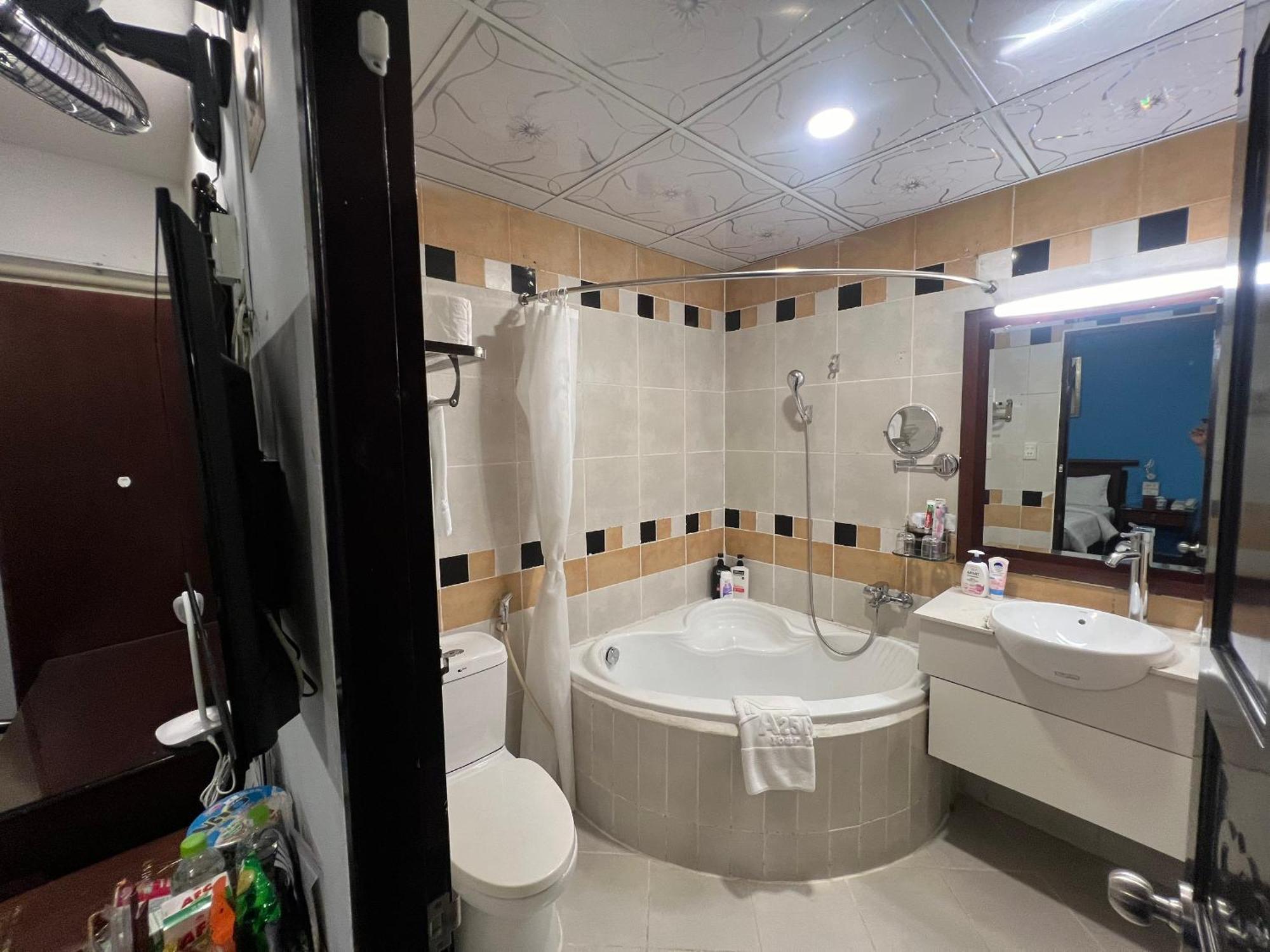 A25 Hotel - 20 Bui Thi Xuan Хошимін Екстер'єр фото